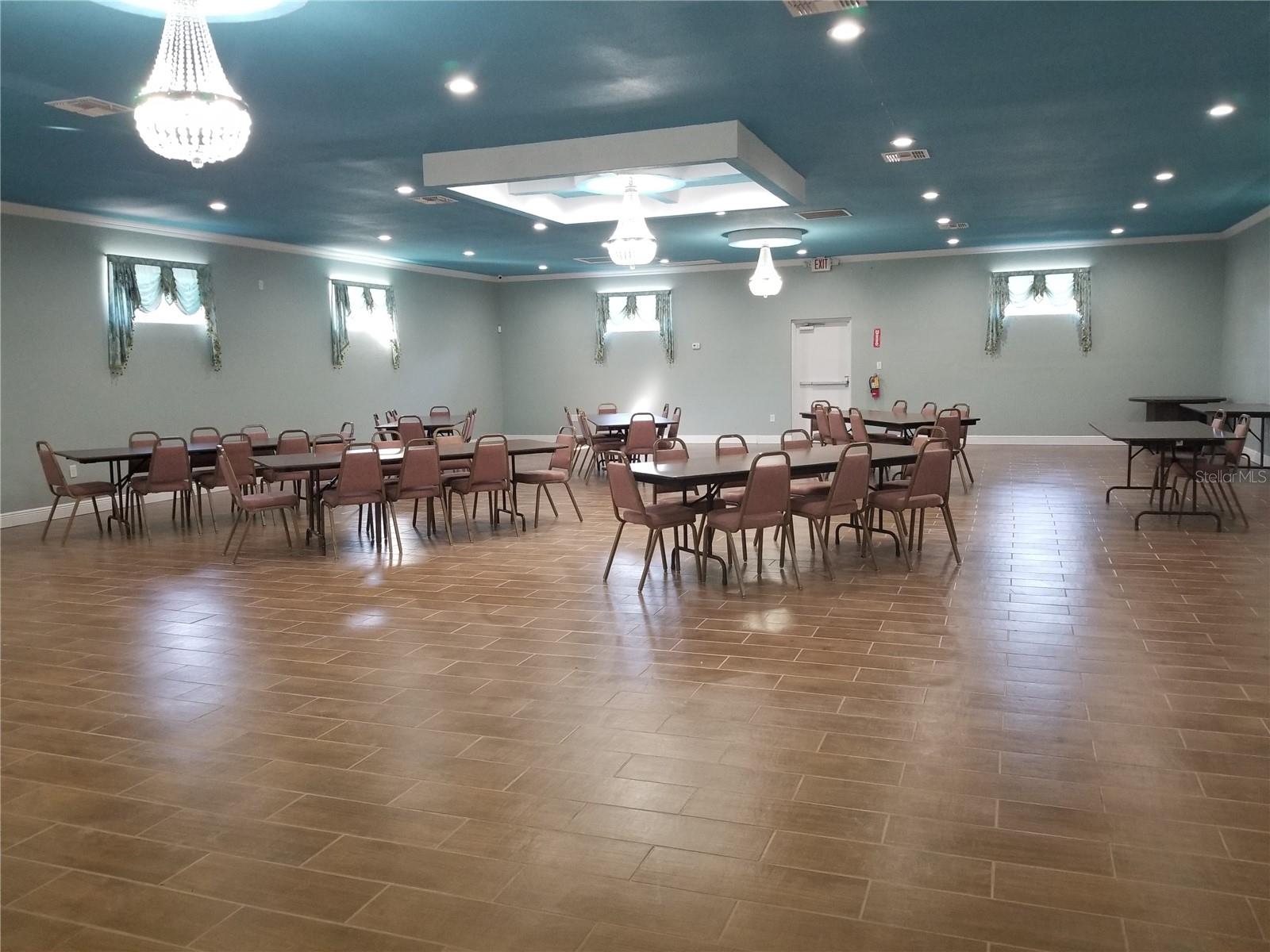 Image 3 of 19 For 2240 Marcella Way