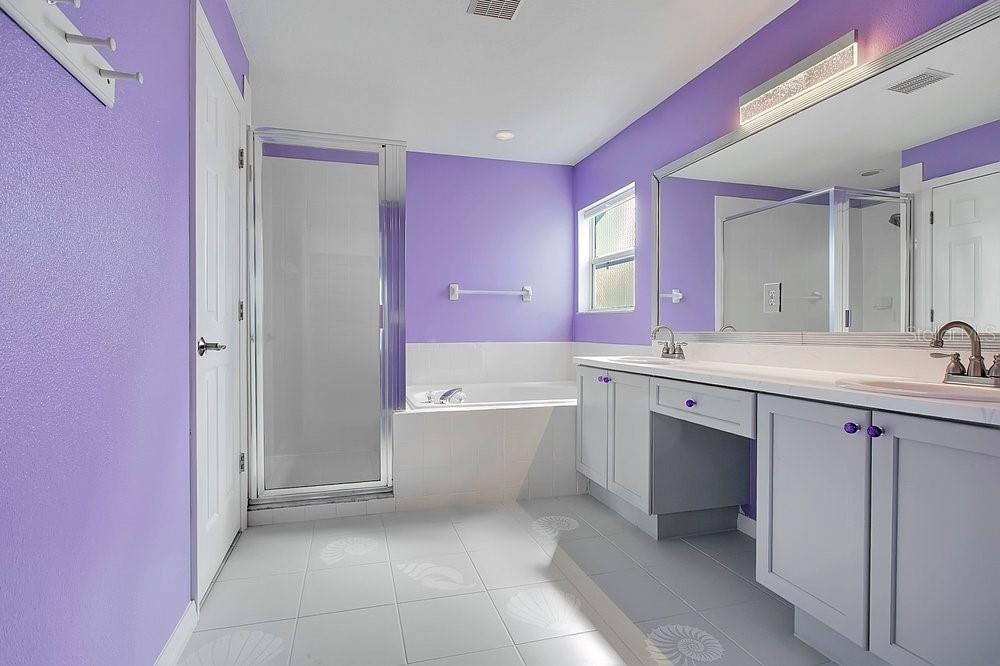 Image 15 of 40 For 14149 Lake Live Oak Drive