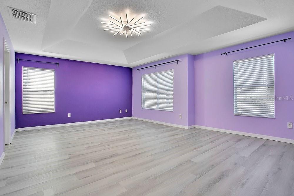 Image 16 of 40 For 14149 Lake Live Oak Drive