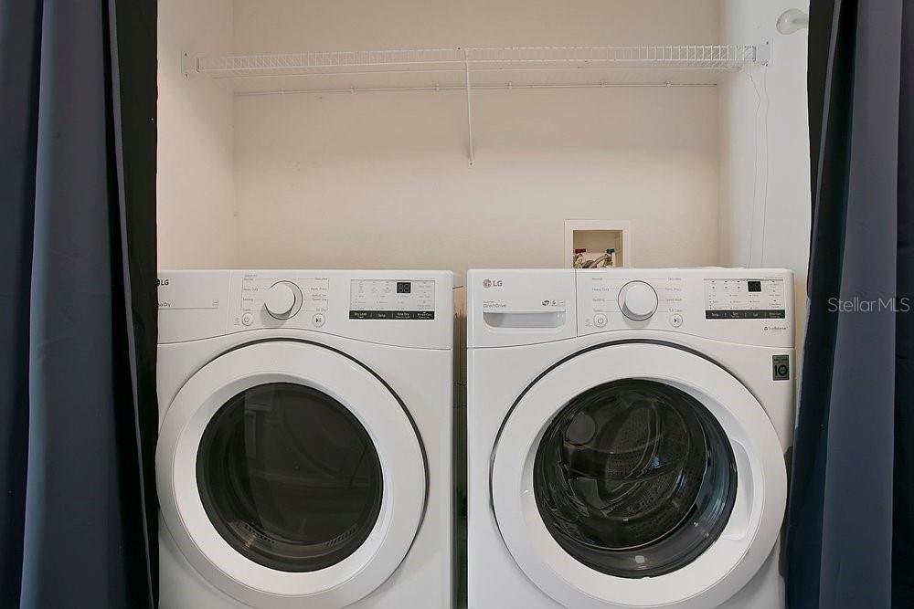 Image 23 of 40 For 14149 Lake Live Oak Drive