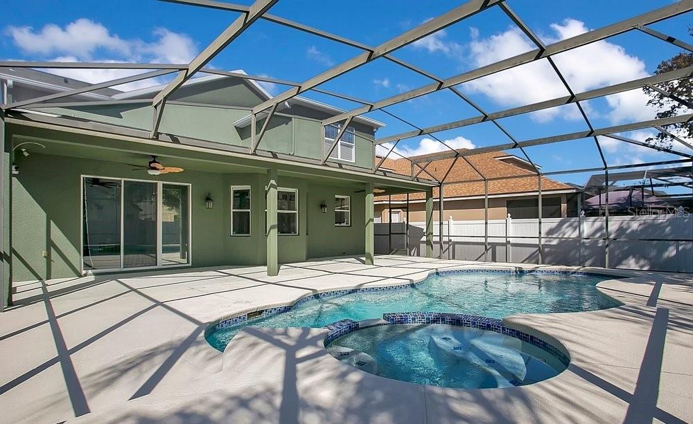 Image 25 of 40 For 14149 Lake Live Oak Drive