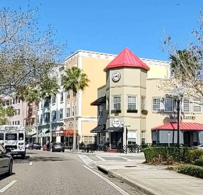 Image 34 of 40 For 14149 Lake Live Oak Drive