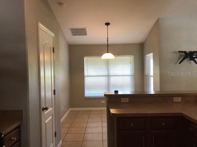 Image 22 of 30 For 972 Cornell Avenue