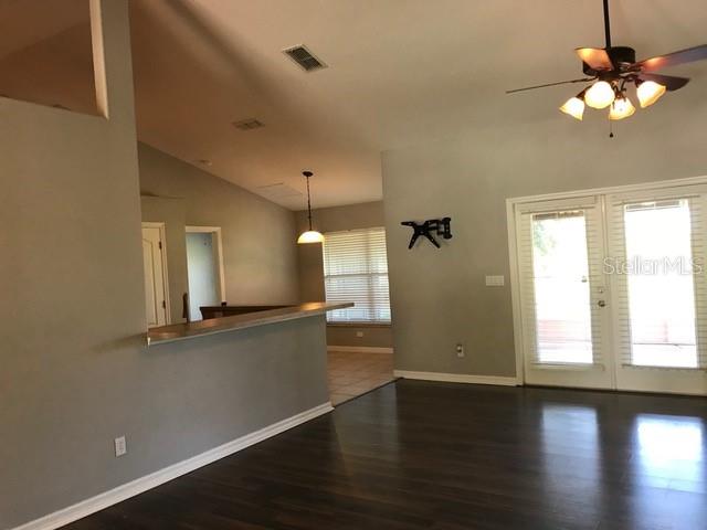 Image 6 of 30 For 972 Cornell Avenue