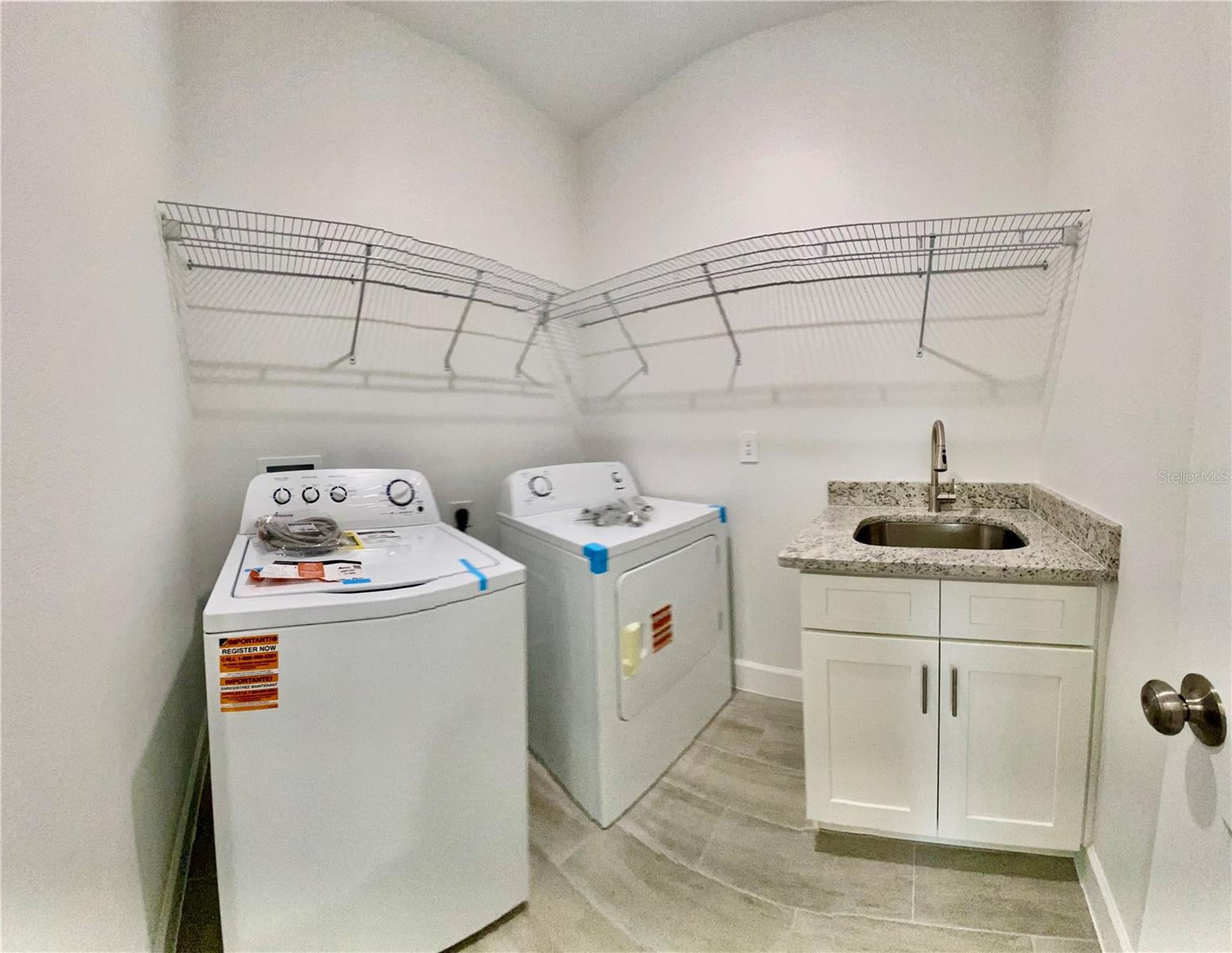 Image 47 of 67 For 10008 Massey Street