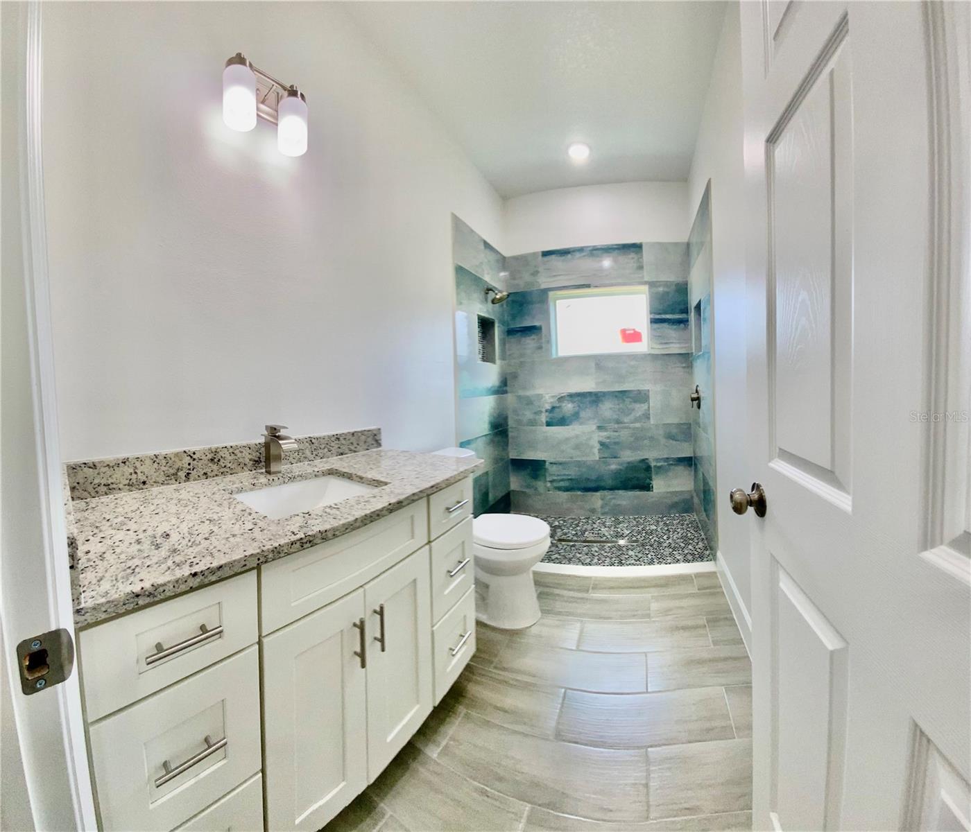 Image 48 of 67 For 10008 Massey Street