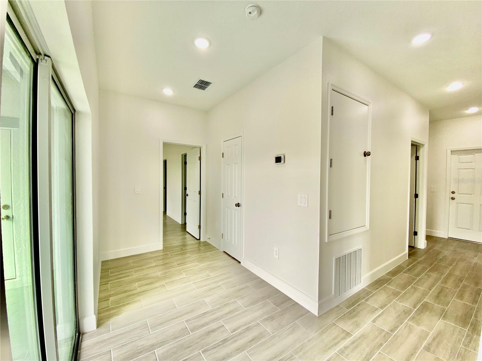 Image 55 of 67 For 10008 Massey Street