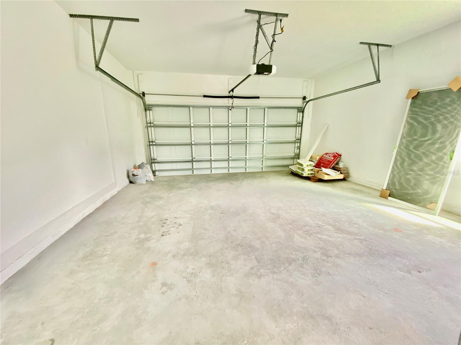 Image 62 of 67 For 10008 Massey Street