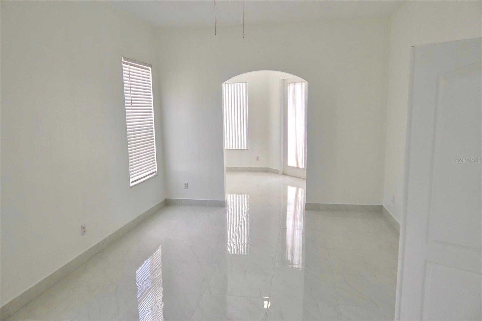 Image 15 of 30 For 10007 Newington Drive