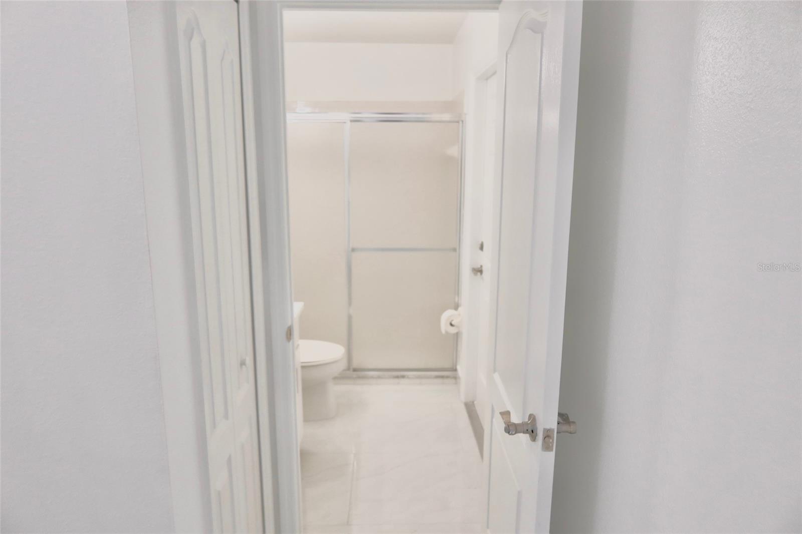 Image 24 of 30 For 10007 Newington Drive