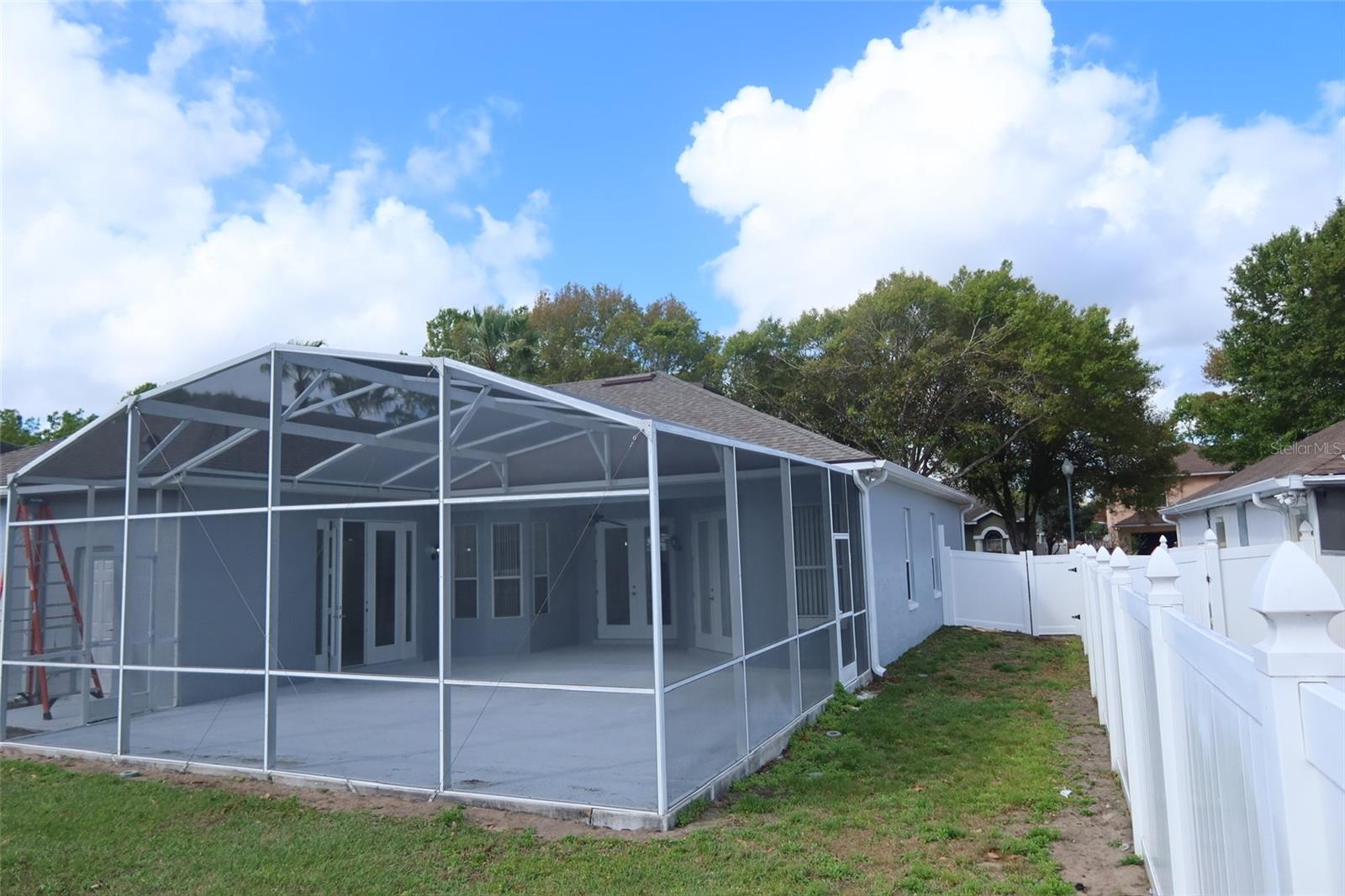 Image 26 of 30 For 10007 Newington Drive