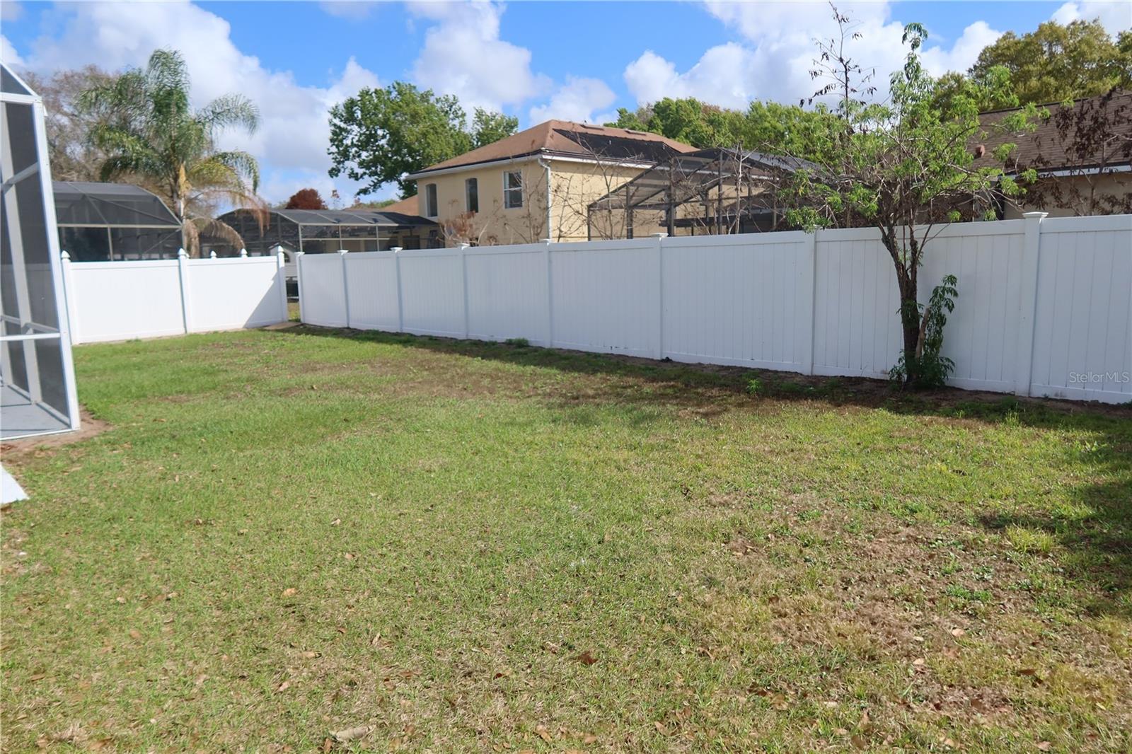 Image 29 of 30 For 10007 Newington Drive