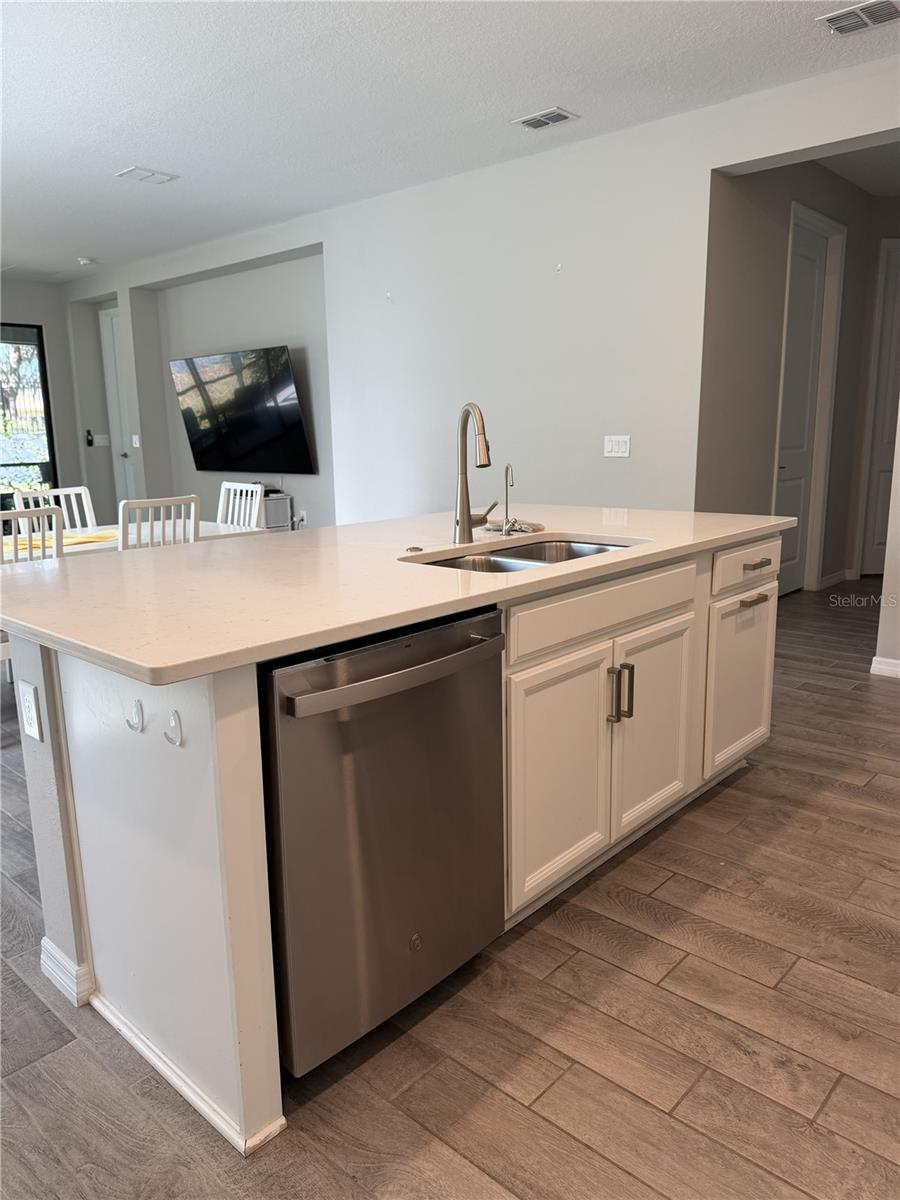 Image 41 of 49 For 3818 Rose Mallow Drive