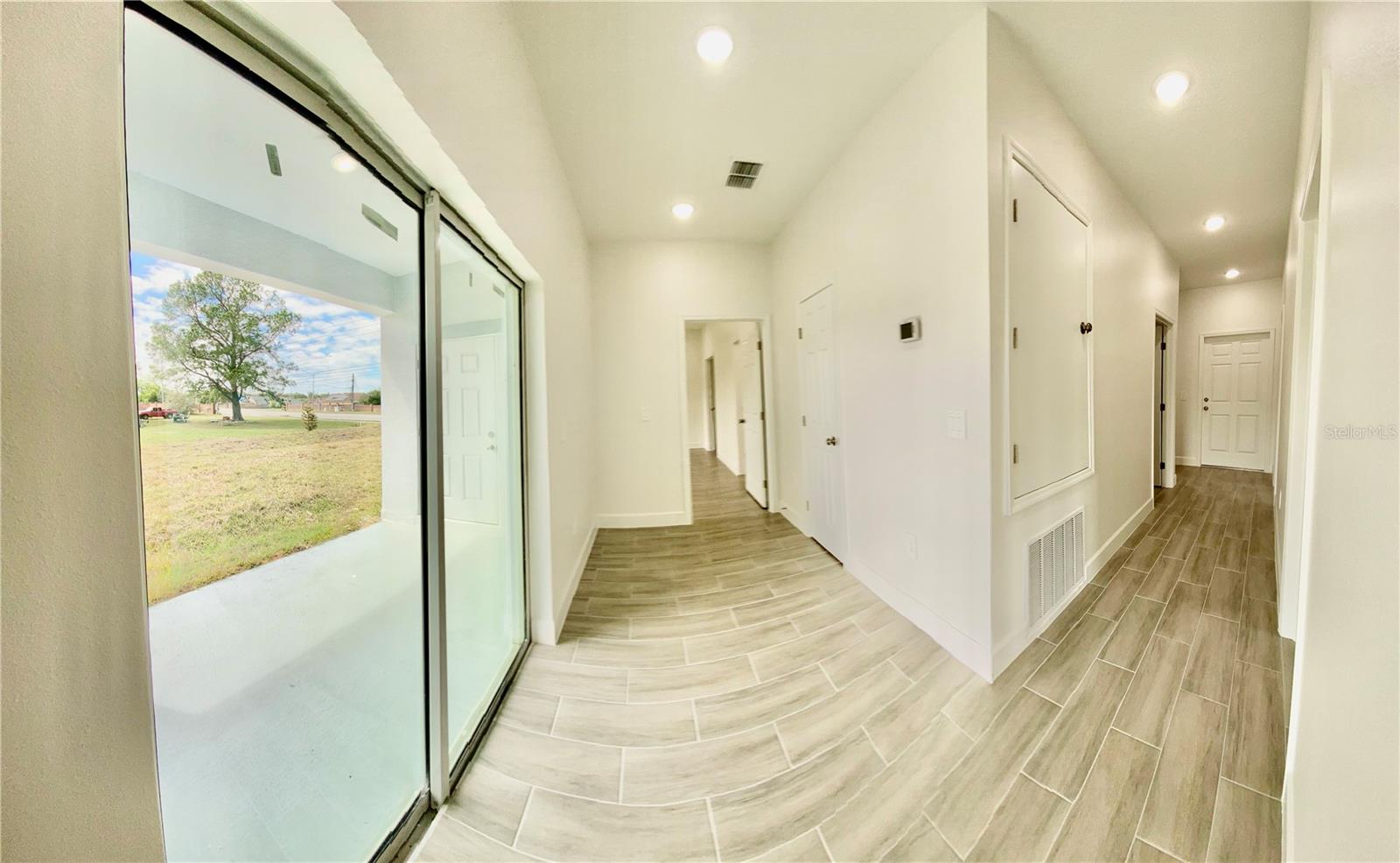 Image 11 of 73 For 10002 Massey Street