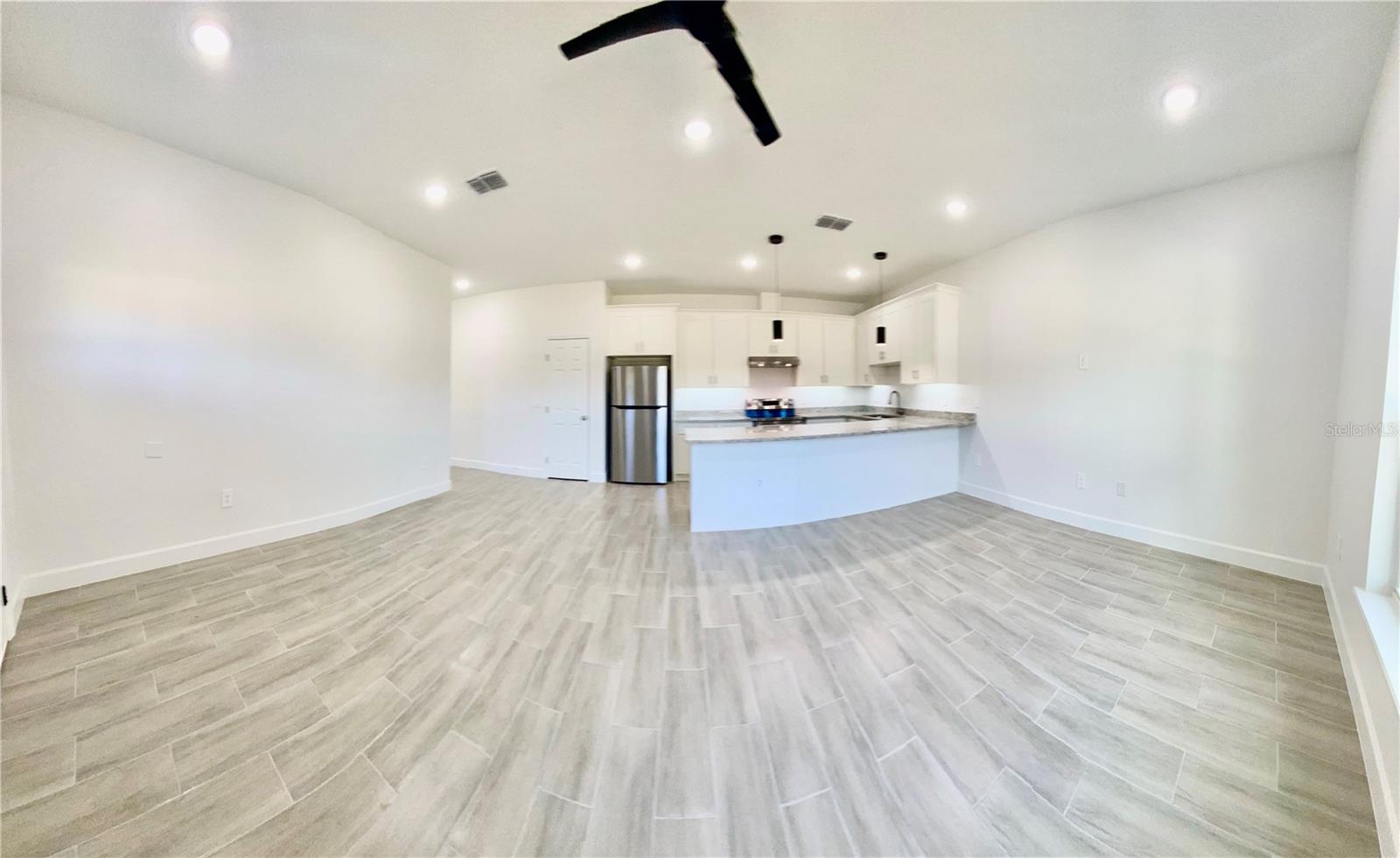 Image 17 of 73 For 10002 Massey Street