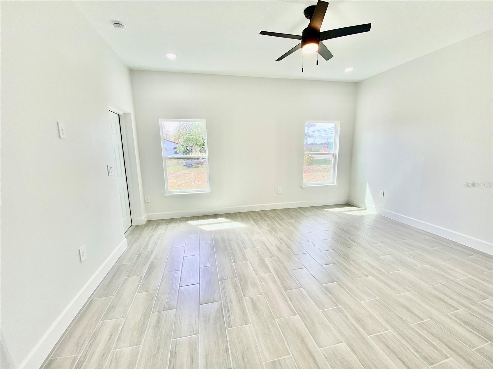 Image 33 of 73 For 10002 Massey Street