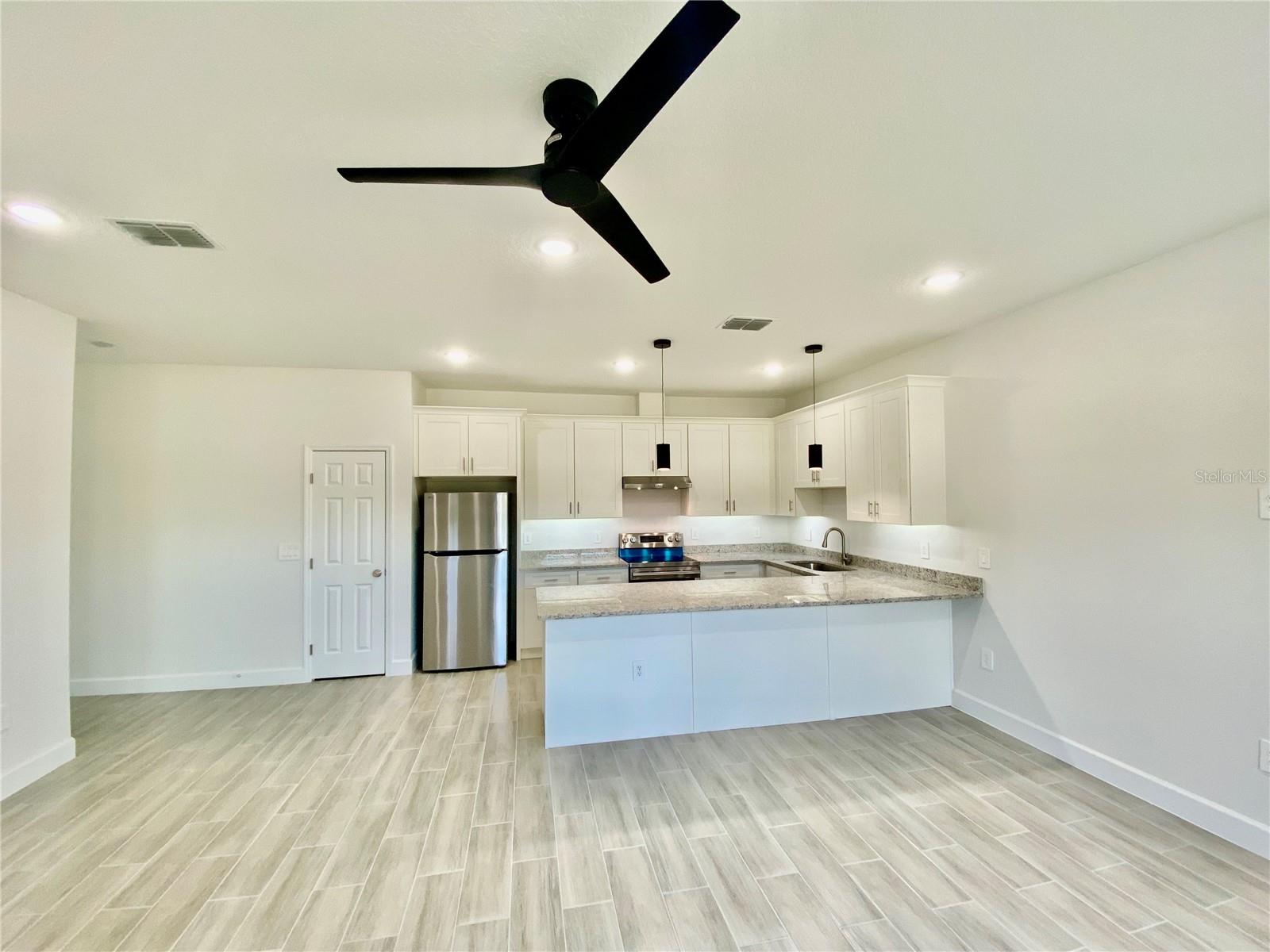 Image 61 of 73 For 10002 Massey Street