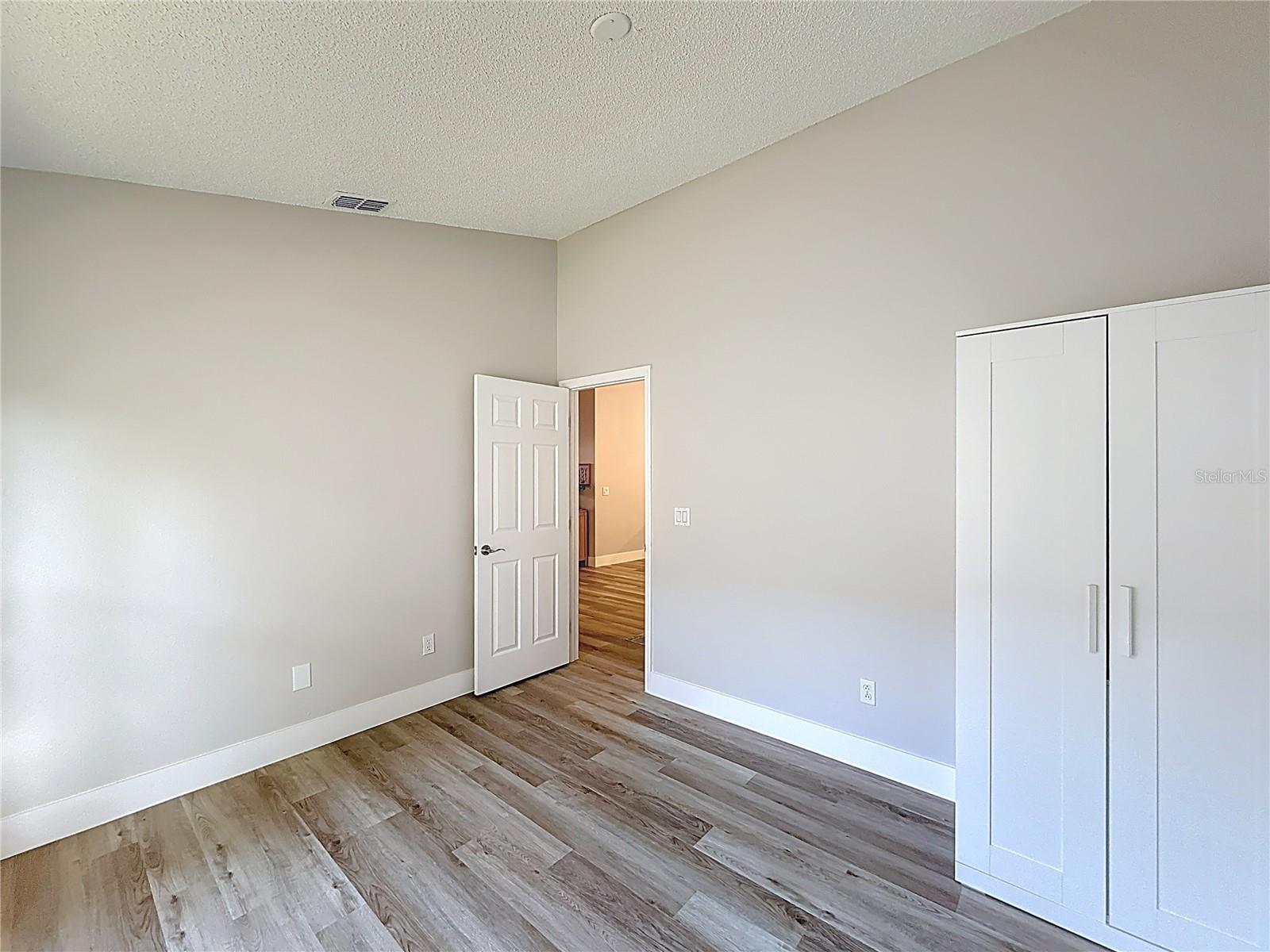 Image 23 of 36 For 3721 Doune Way