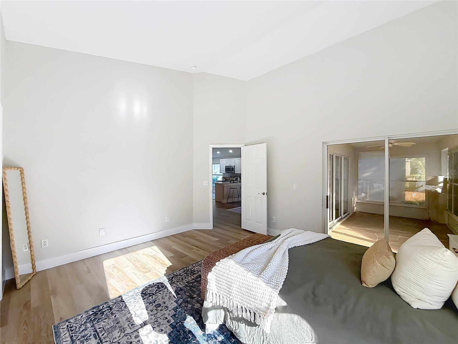 Image 27 of 36 For 3721 Doune Way