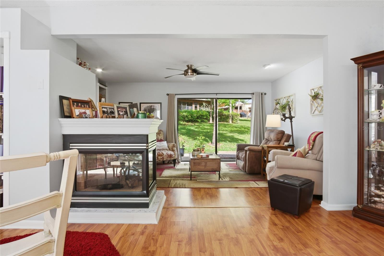 Image 22 of 50 For 708 Teal Lane