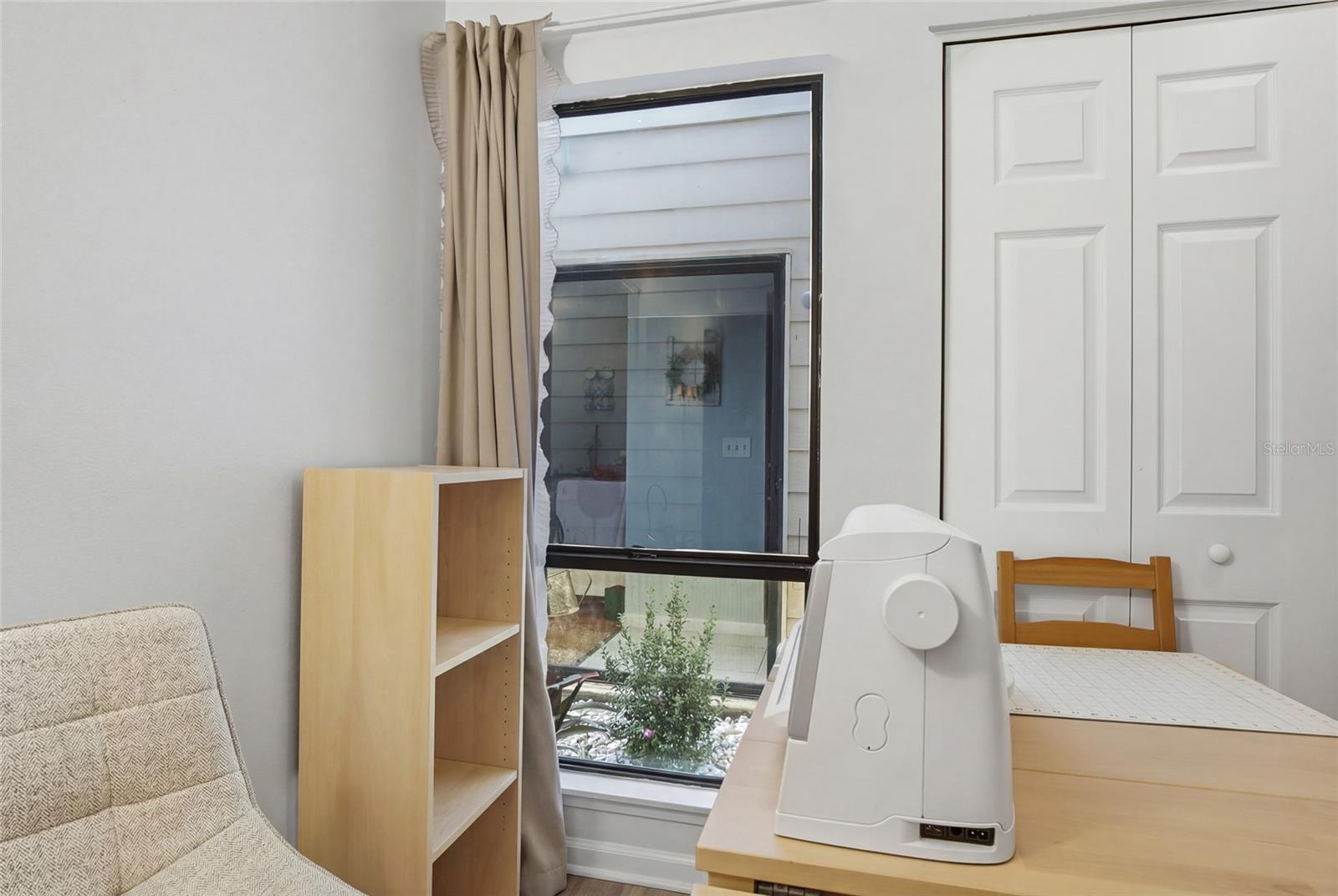 Image 31 of 50 For 708 Teal Lane