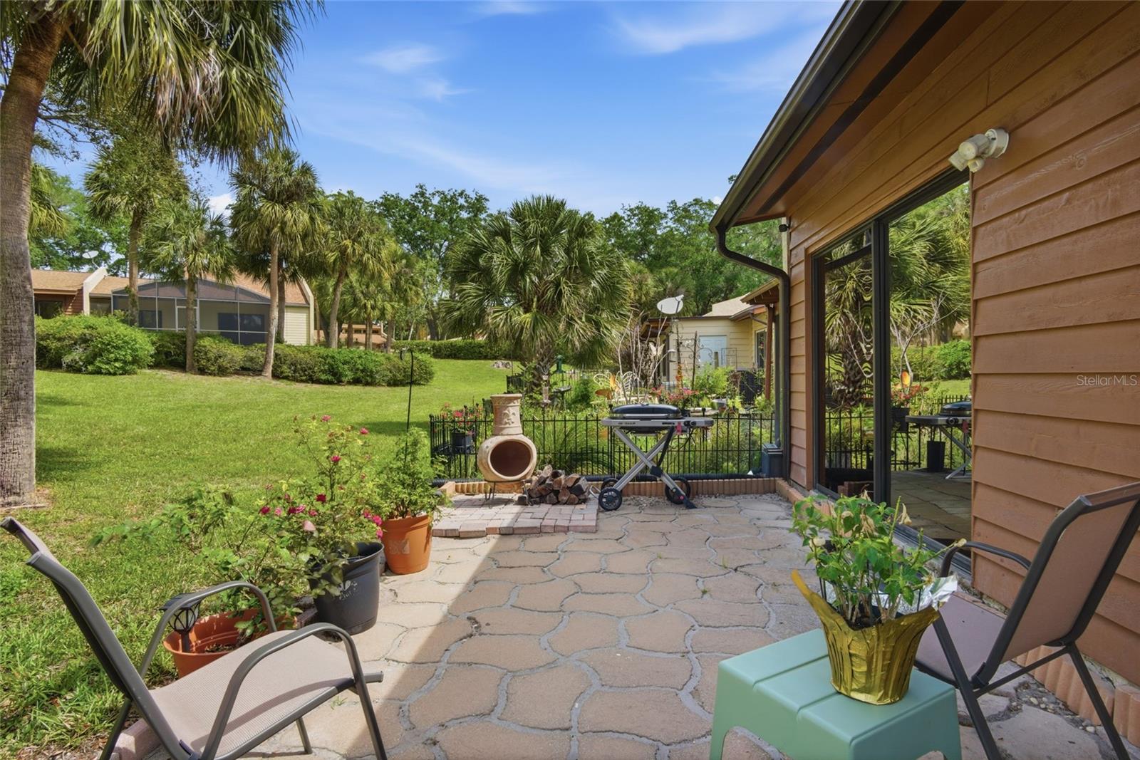 Image 32 of 50 For 708 Teal Lane