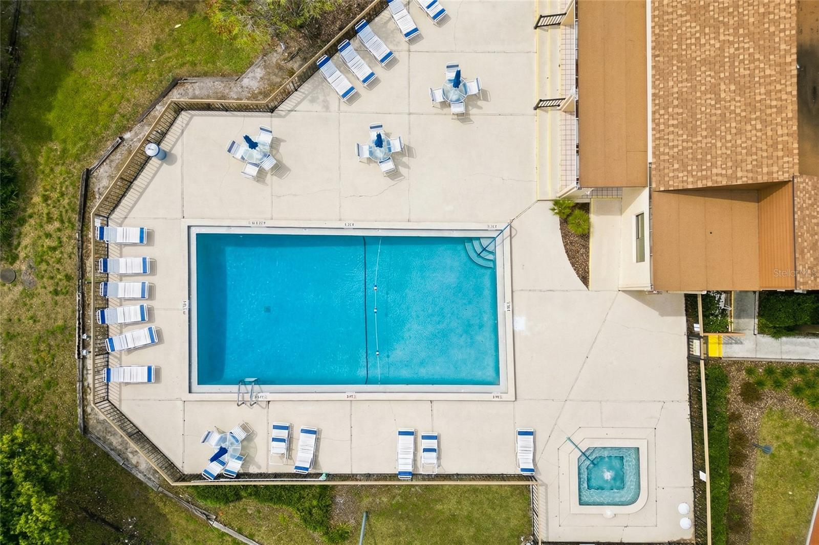 Image 41 of 50 For 708 Teal Lane