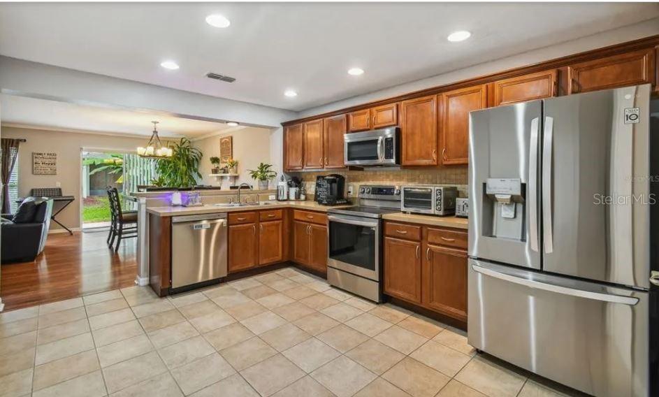 Image 7 of 24 For 2403 Hassonite Street