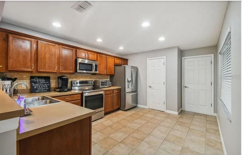 Image 8 of 24 For 2403 Hassonite Street