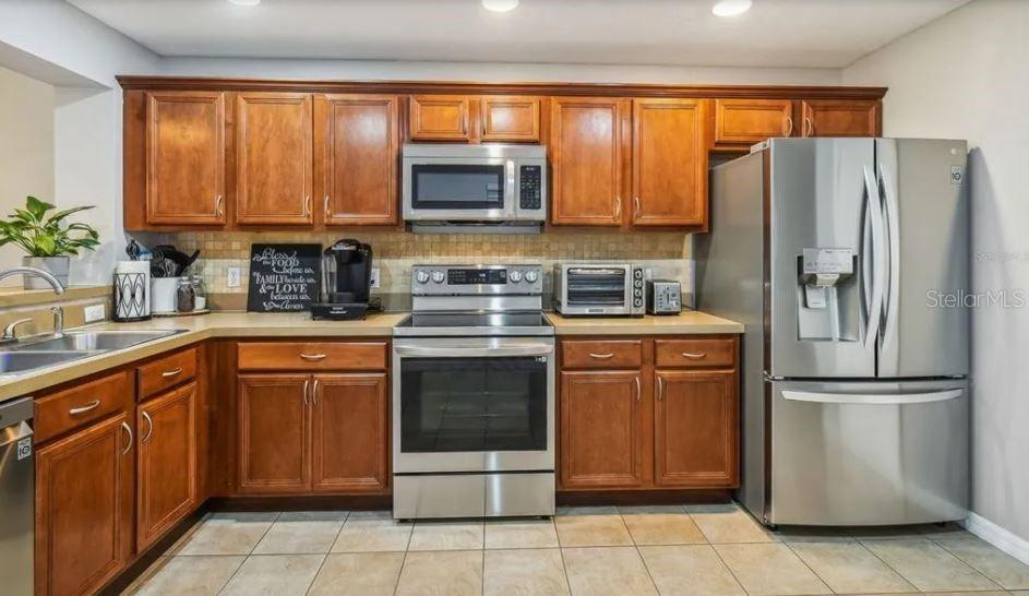 Image 9 of 24 For 2403 Hassonite Street