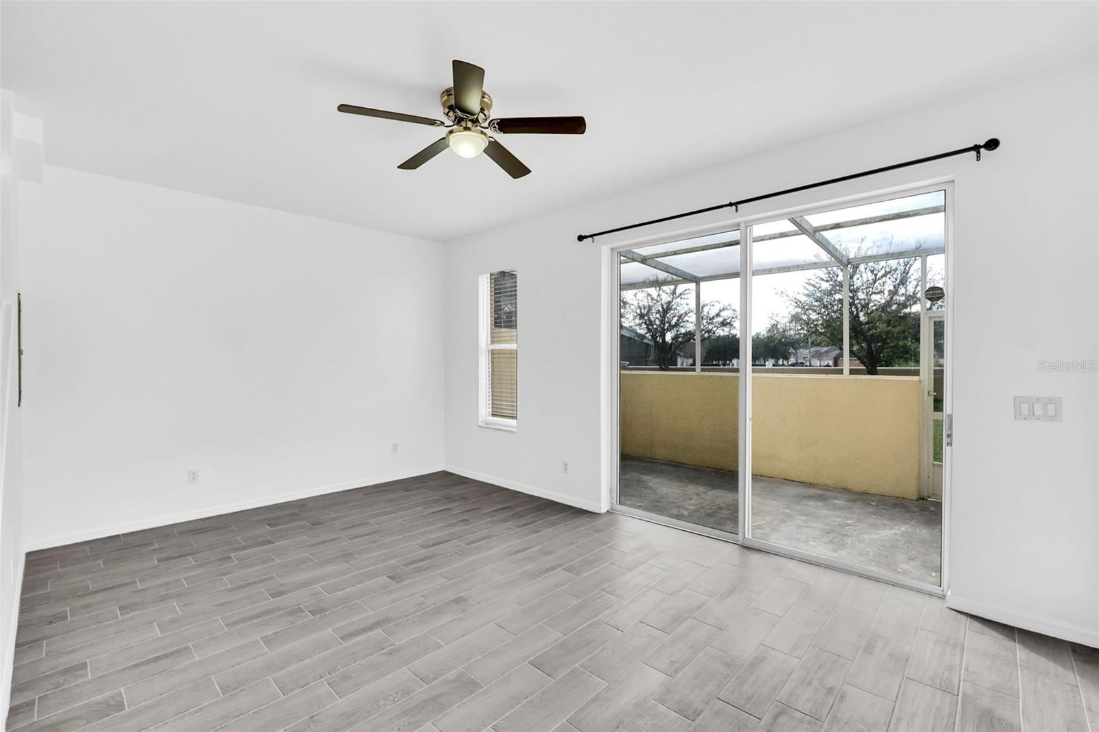 Image 10 of 26 For 1160 Beach Circle