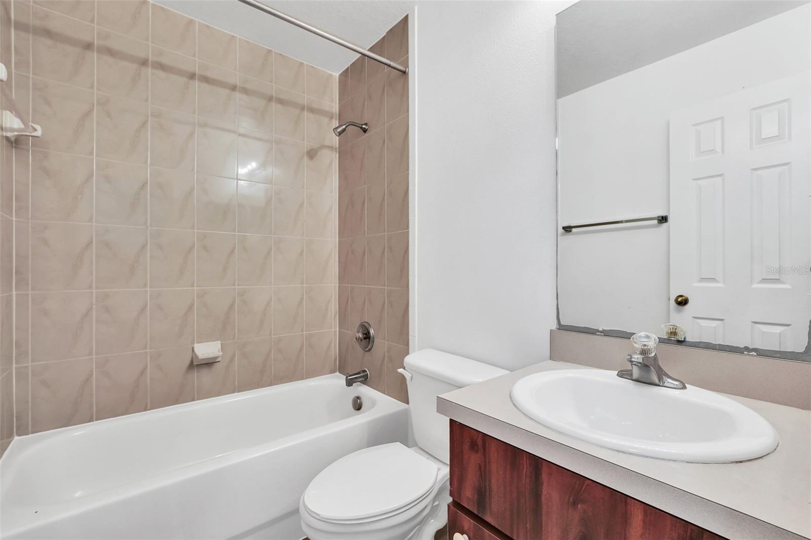 Image 17 of 26 For 1160 Beach Circle