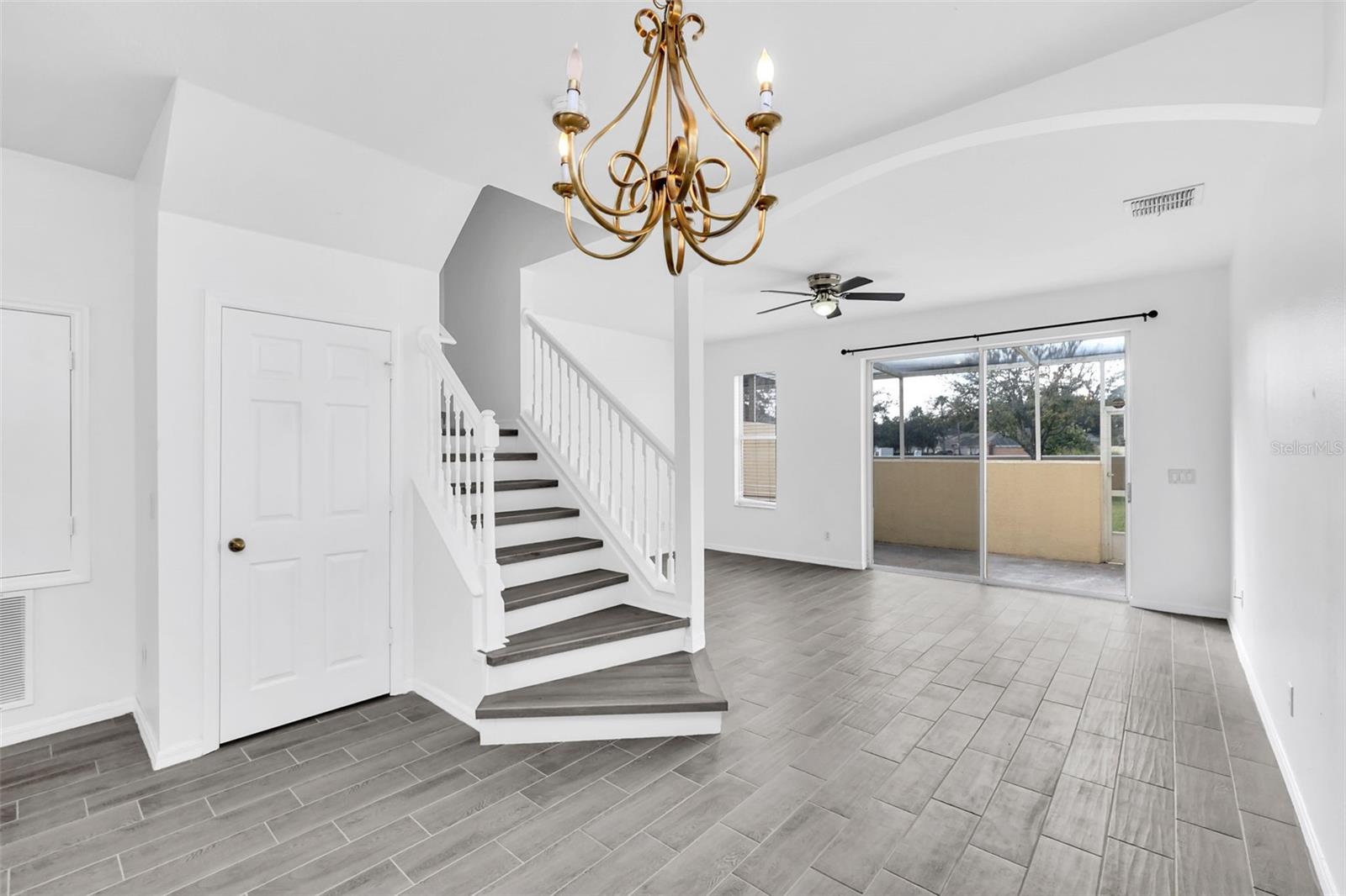 Image 9 of 26 For 1160 Beach Circle