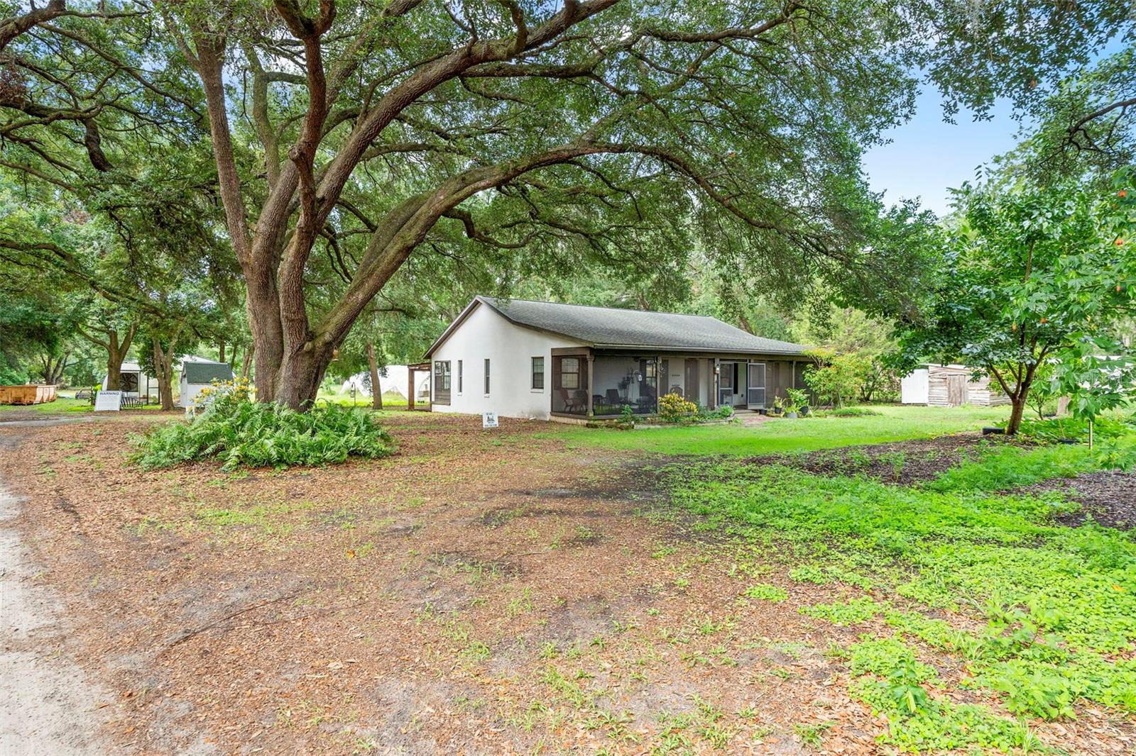 Details for 2026 Lewis Road, LEESBURG, FL 34748