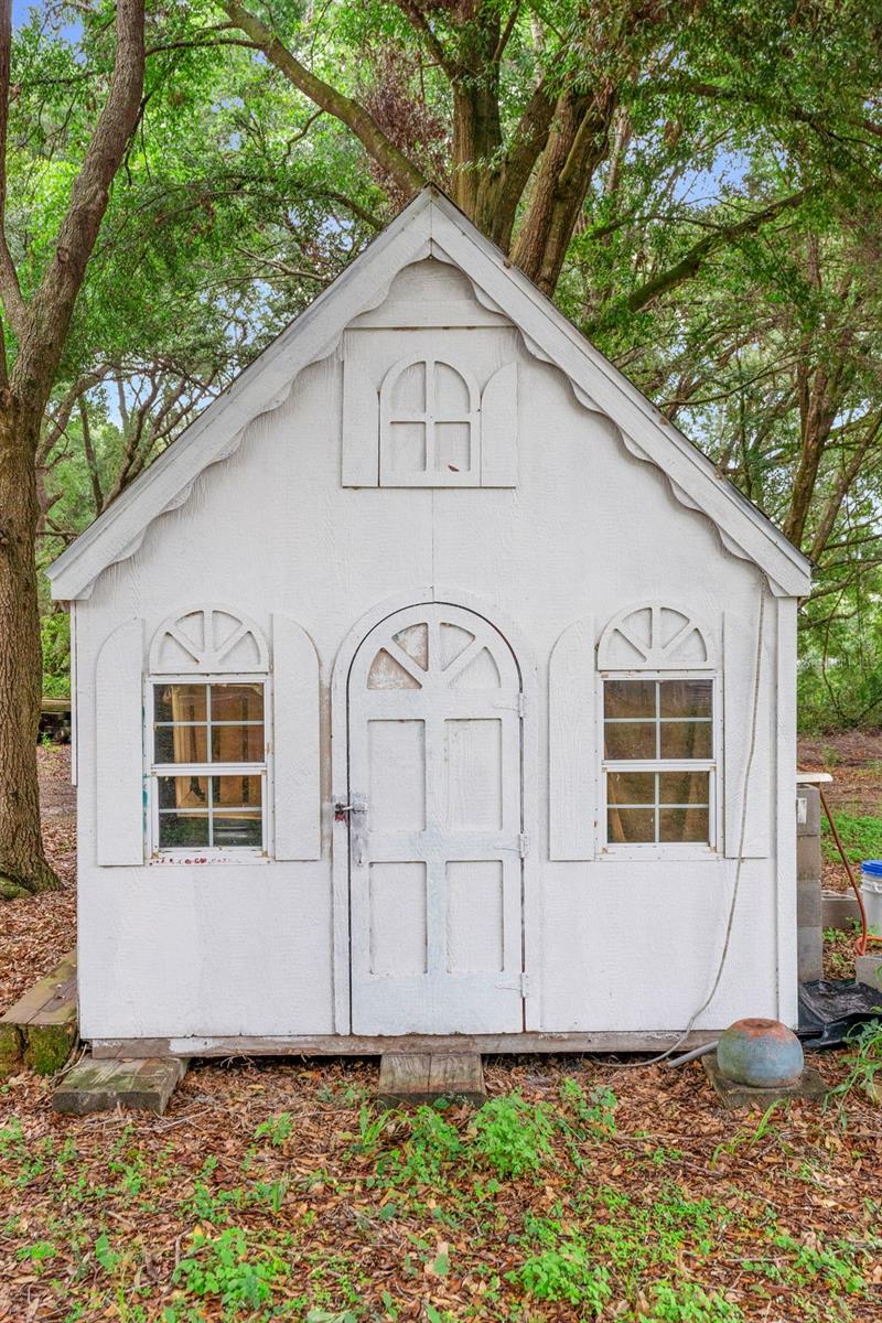 Image 24 of 93 For 2026 Lewis Road