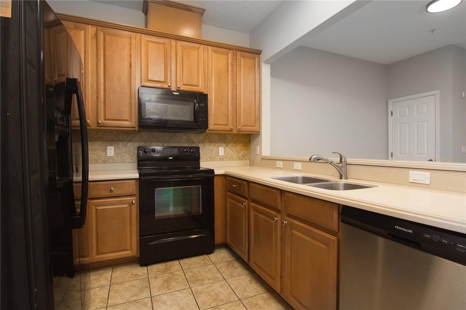 Image 5 of 16 For 1831 Sunset Palm Drive