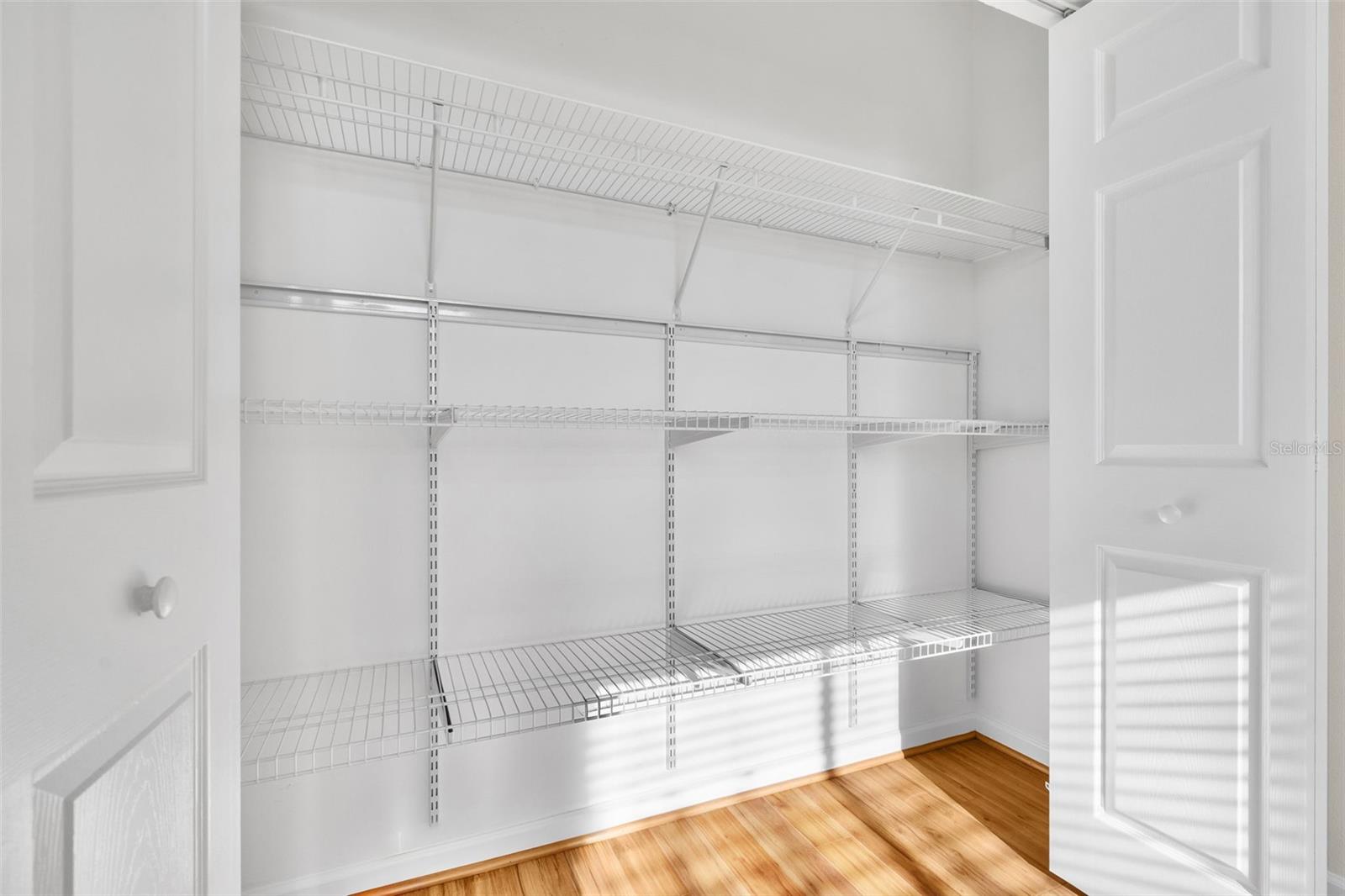 Image 22 of 44 For 1933 56th Terrace