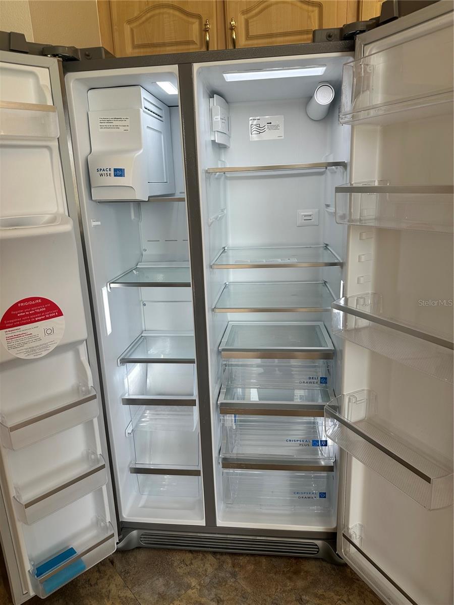 Image 37 of 44 For 1933 56th Terrace