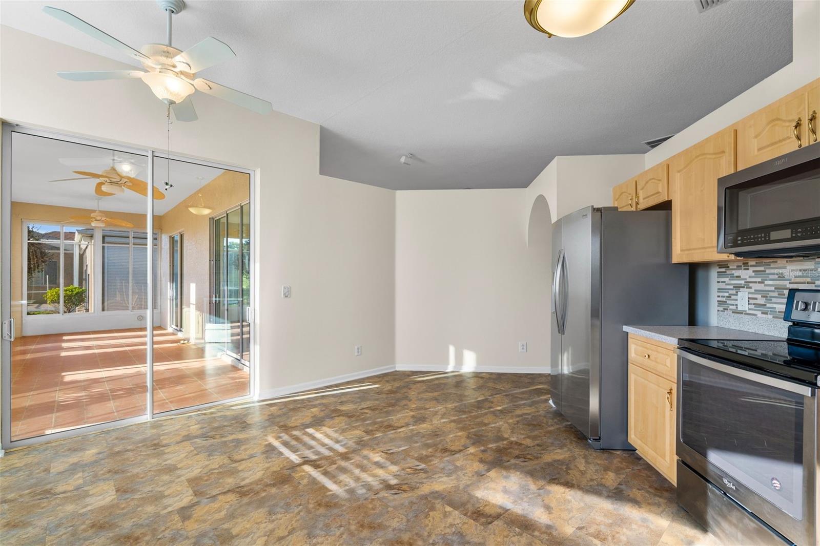 Image 9 of 44 For 1933 56th Terrace