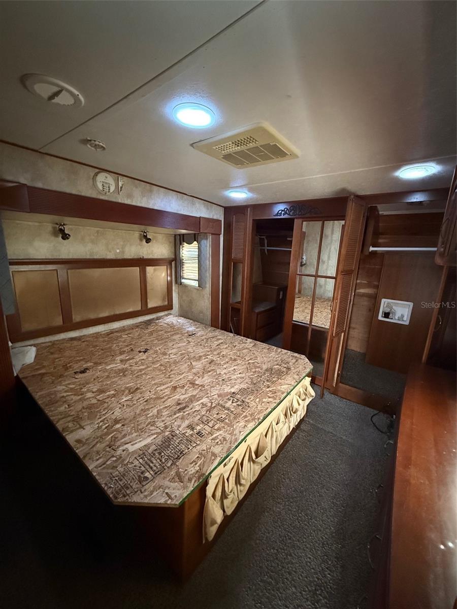 Image 6 of 7 For 3000 Clarcona Road 343