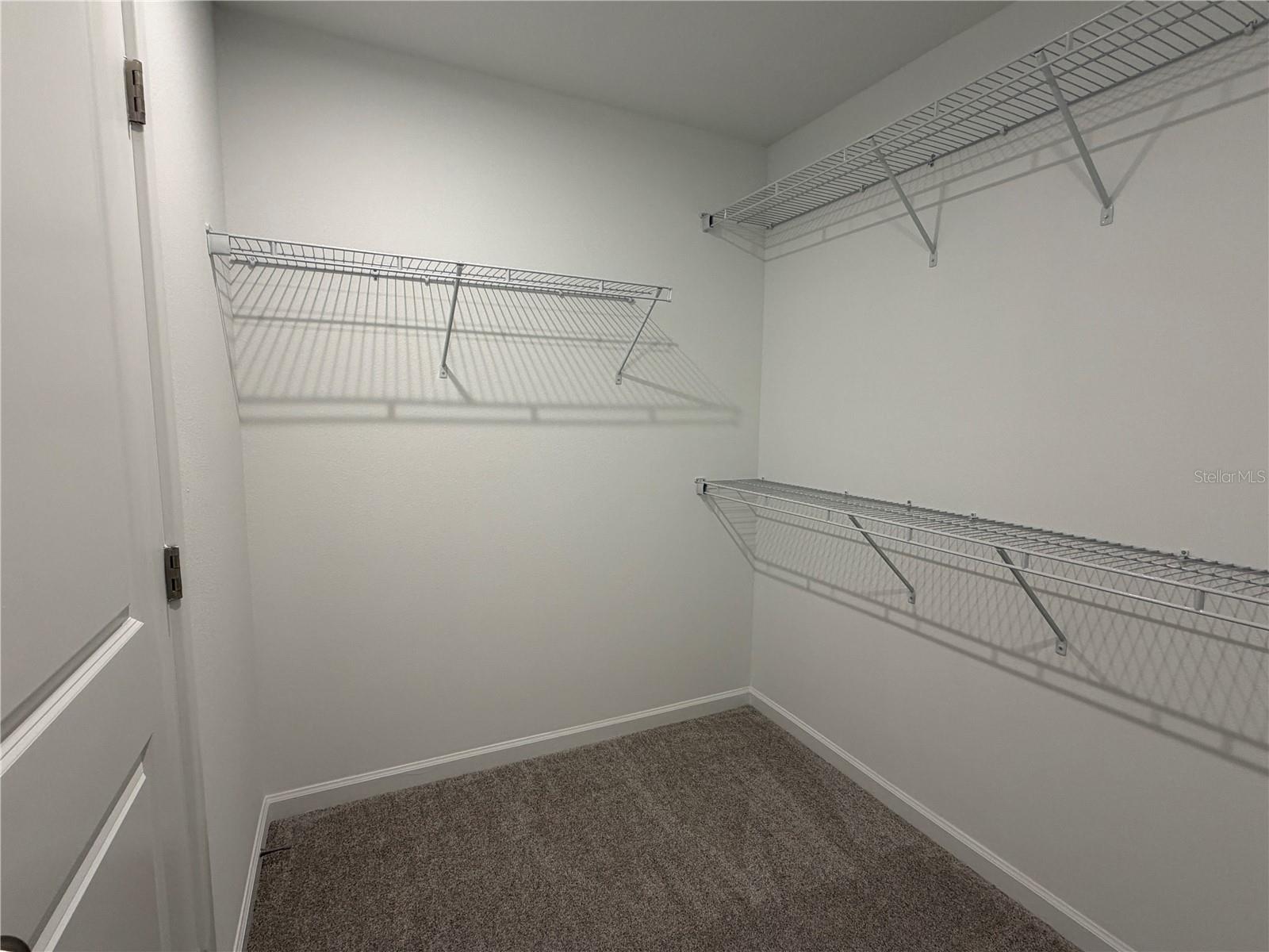 Image 15 of 53 For 9976 Red Canoe Alley