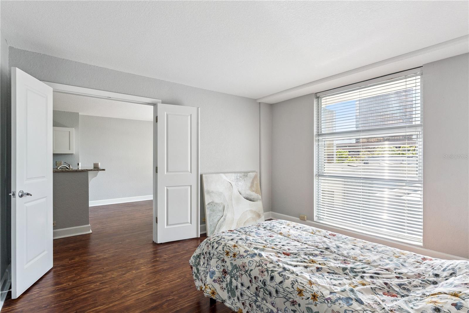 Image 13 of 34 For 151 Washington Street 501