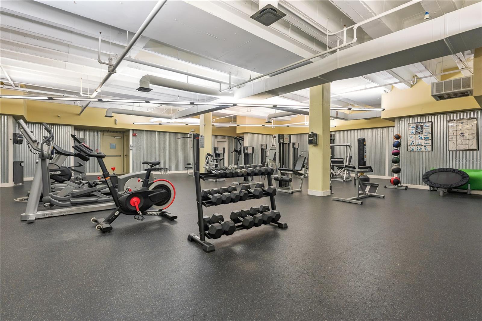 Image 30 of 34 For 151 Washington Street 501