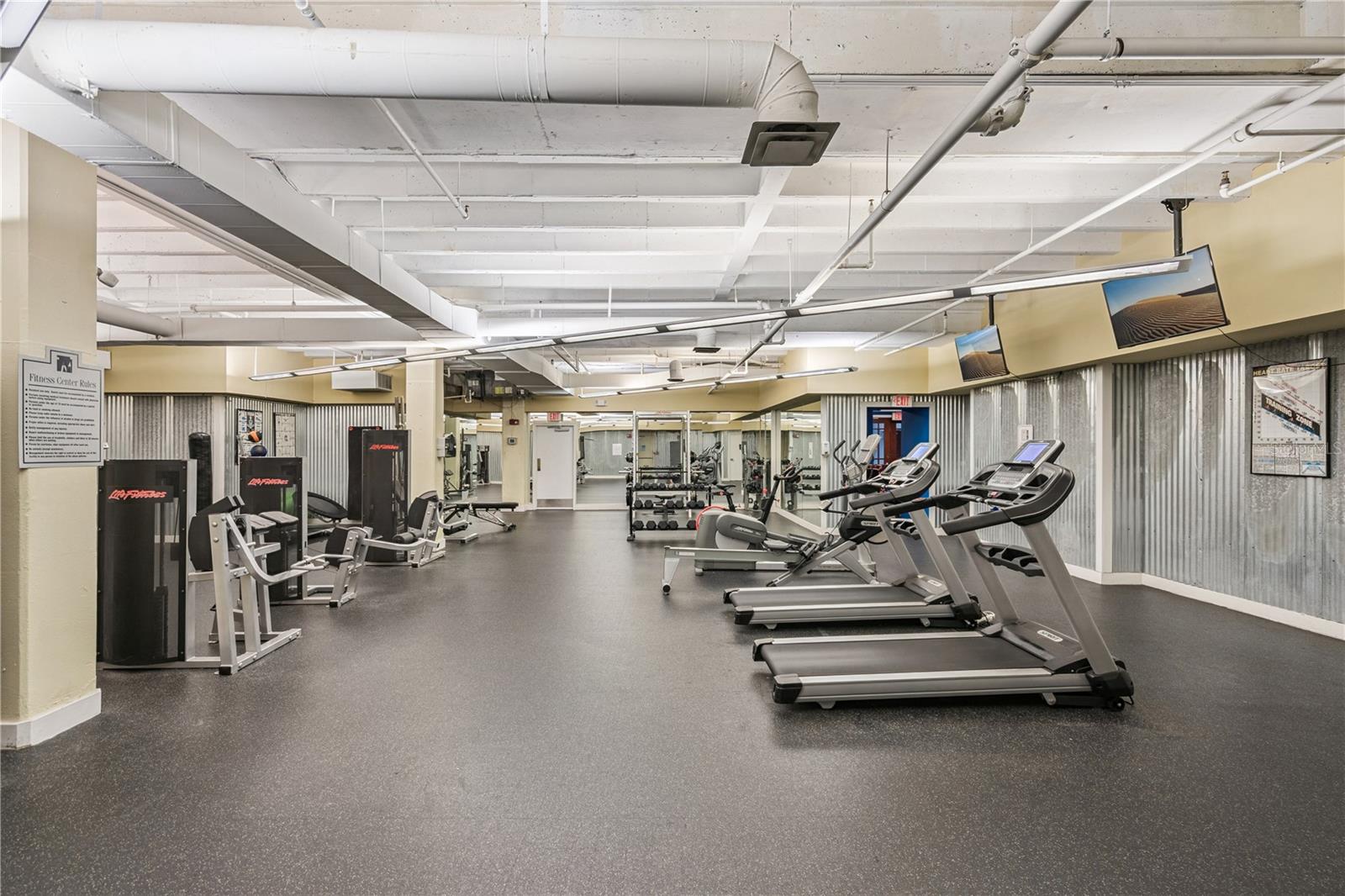 Image 32 of 34 For 151 Washington Street 501