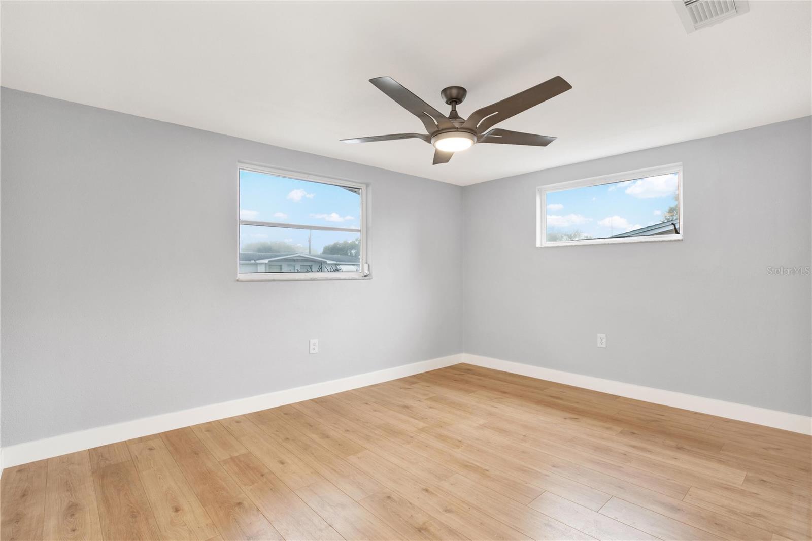 Image 5 of 8 For 5200 Dove Drive