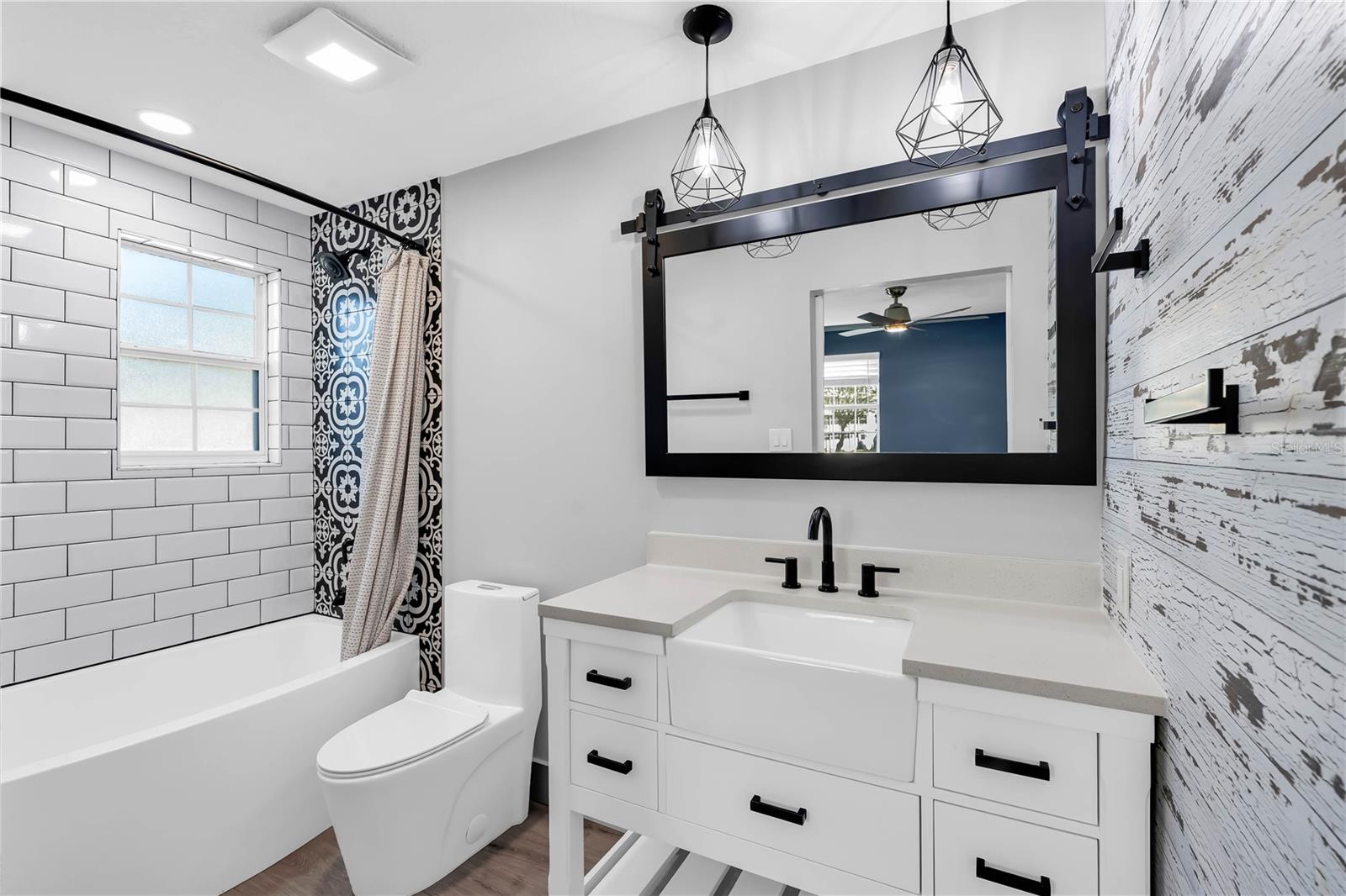 Image 18 of 31 For 1500 Gay Road 8d