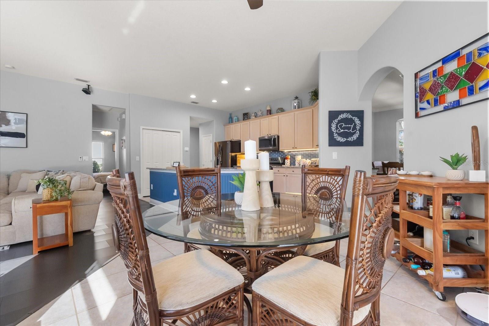 Image 12 of 44 For 10207 Arbor Side Drive