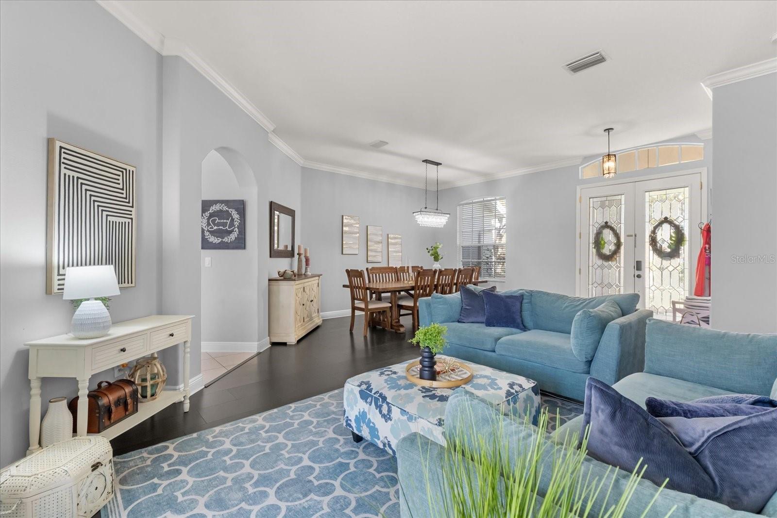 Image 5 of 44 For 10207 Arbor Side Drive