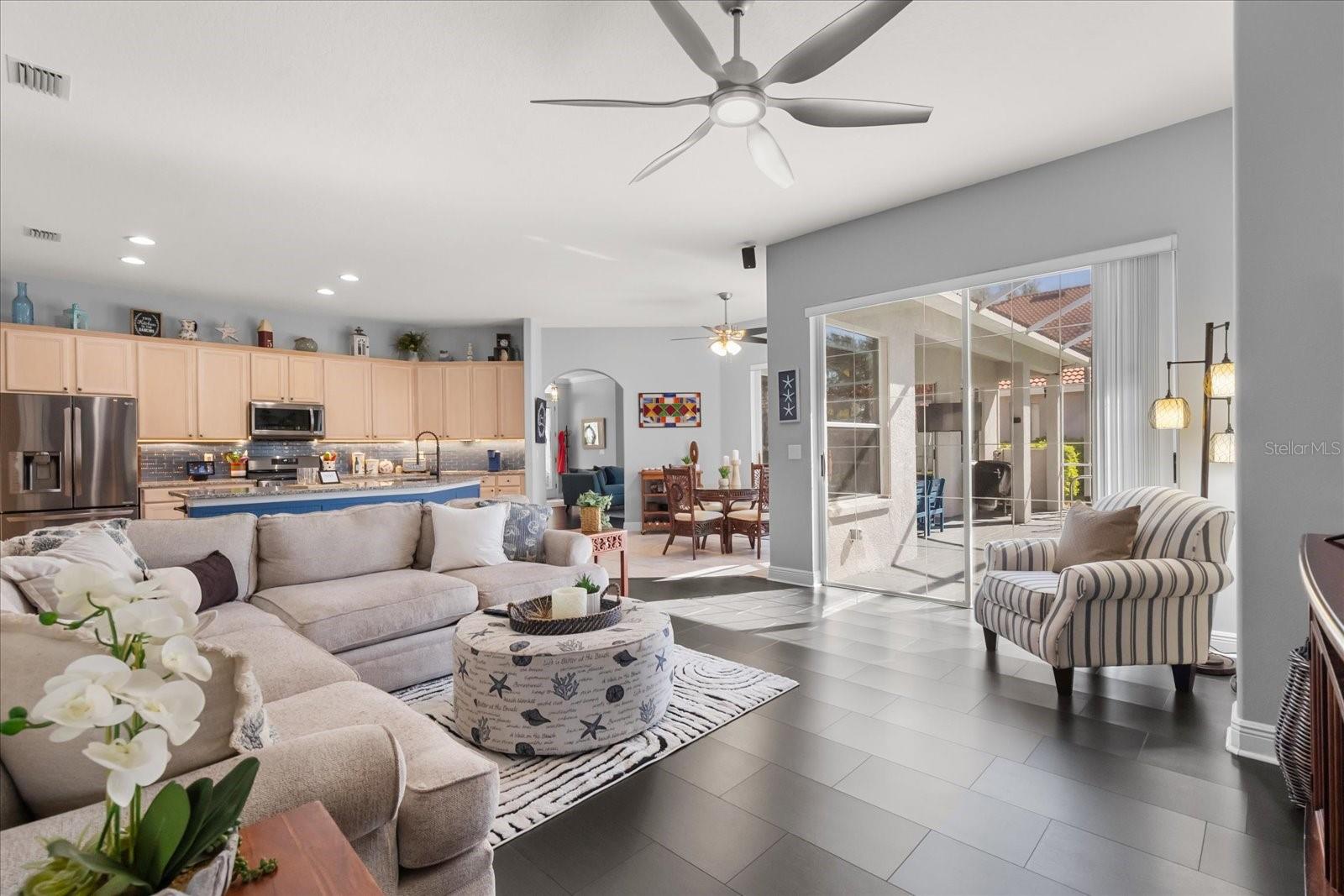 Image 7 of 44 For 10207 Arbor Side Drive