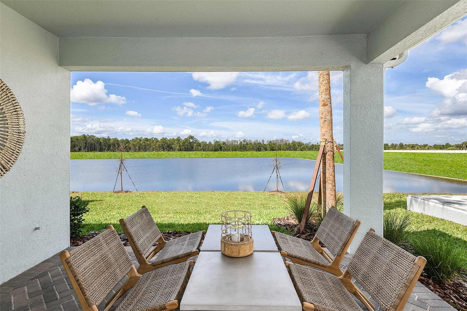 Image 30 of 33 For 2356 Daisy Tree Road